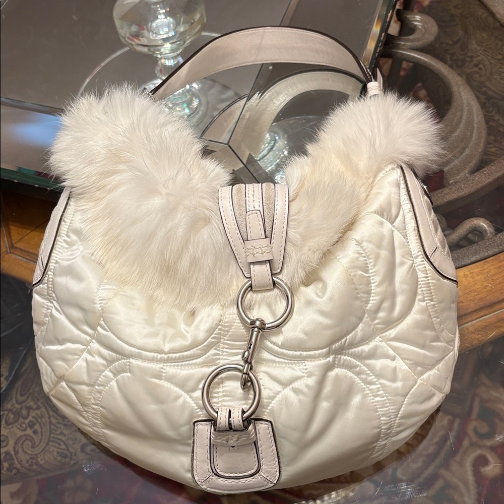 Coach Soho 2005-VINTAGE-“Ski Bunny” Hobo w/Rabbit Fur Trim - Picture 2 of 16